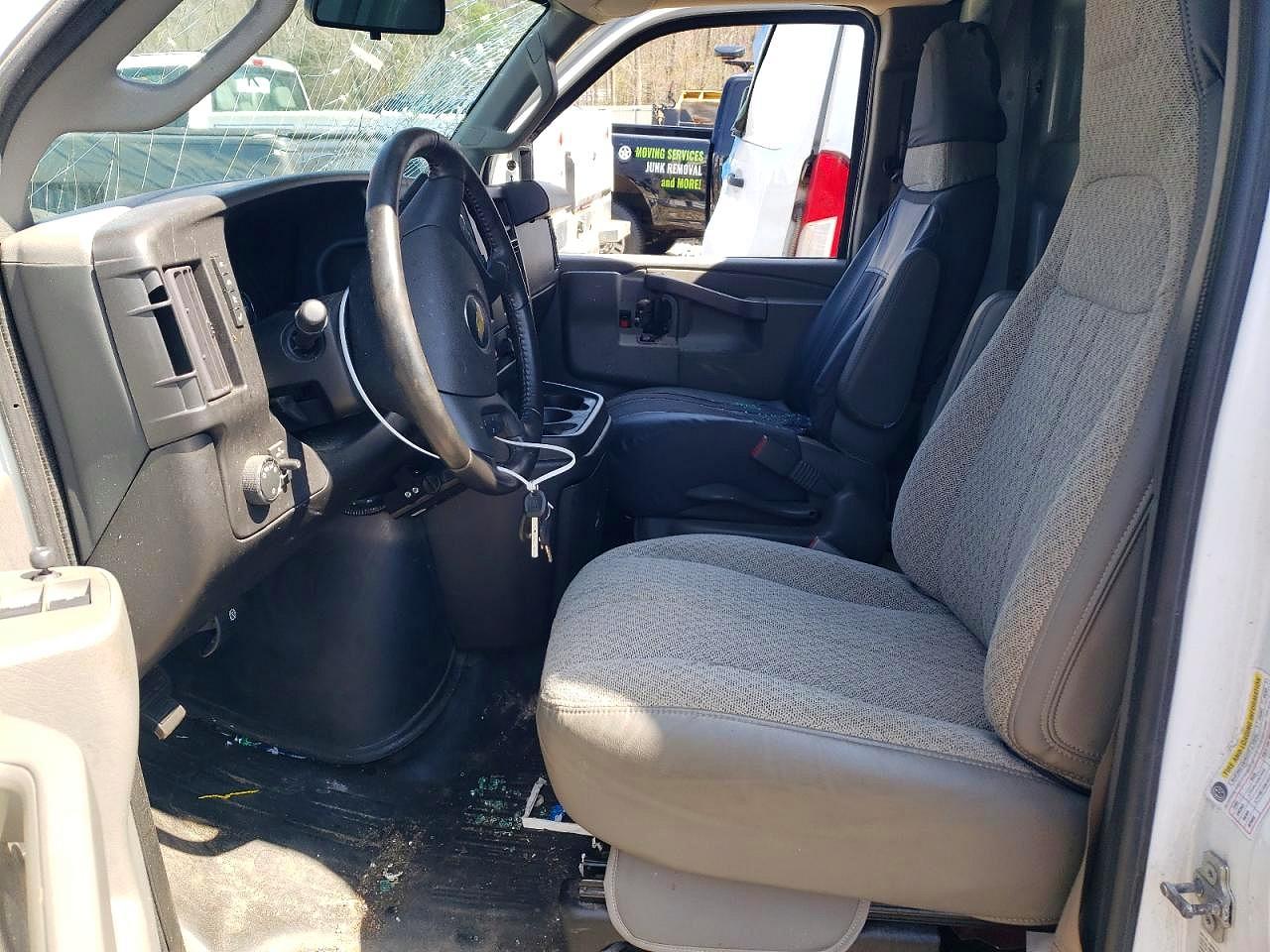 2023 CHEVROLET EXPRESS