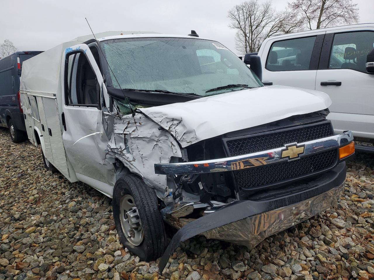2023 CHEVROLET EXPRESS