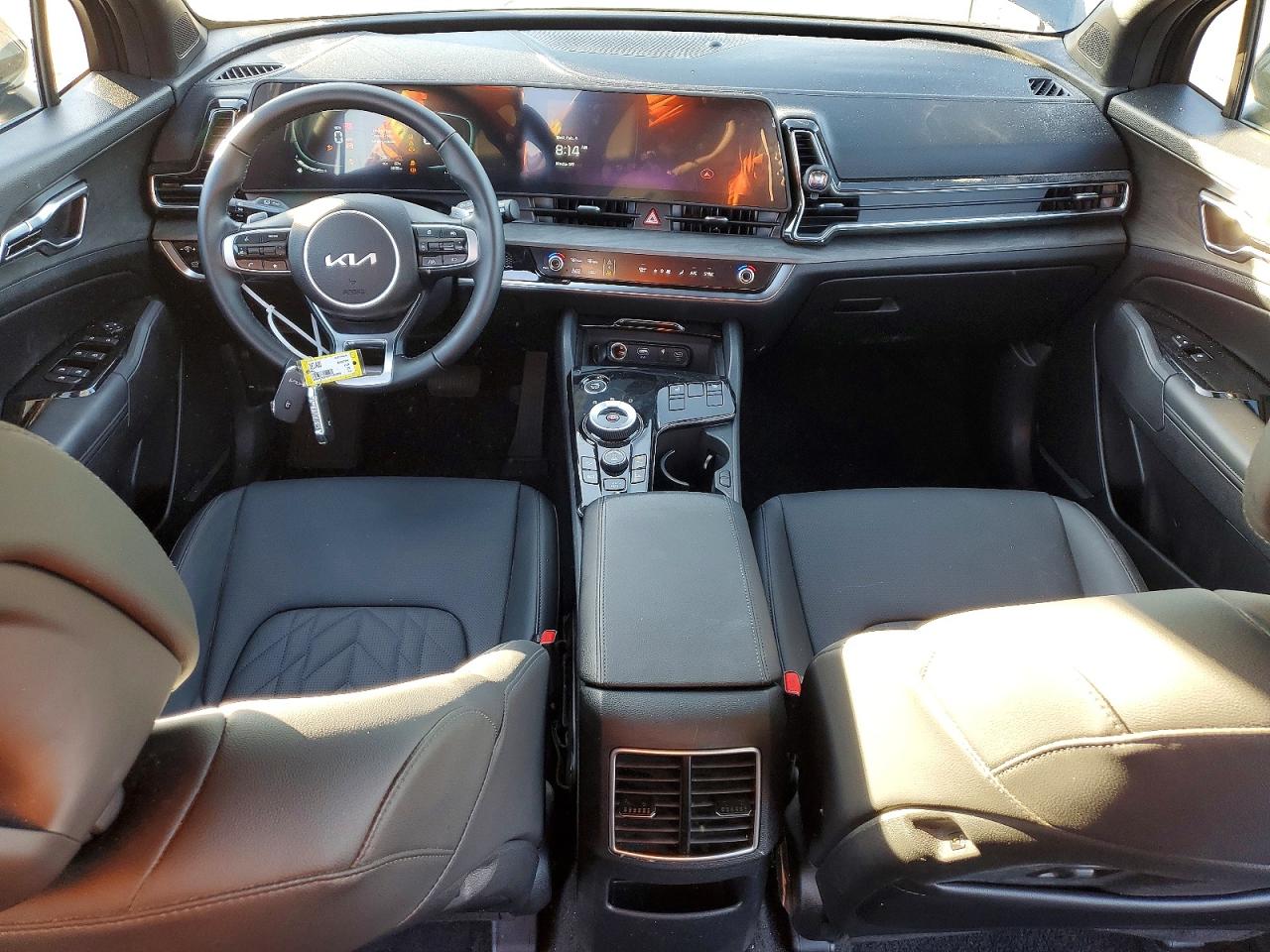 2025 KIA SPORTAGE X