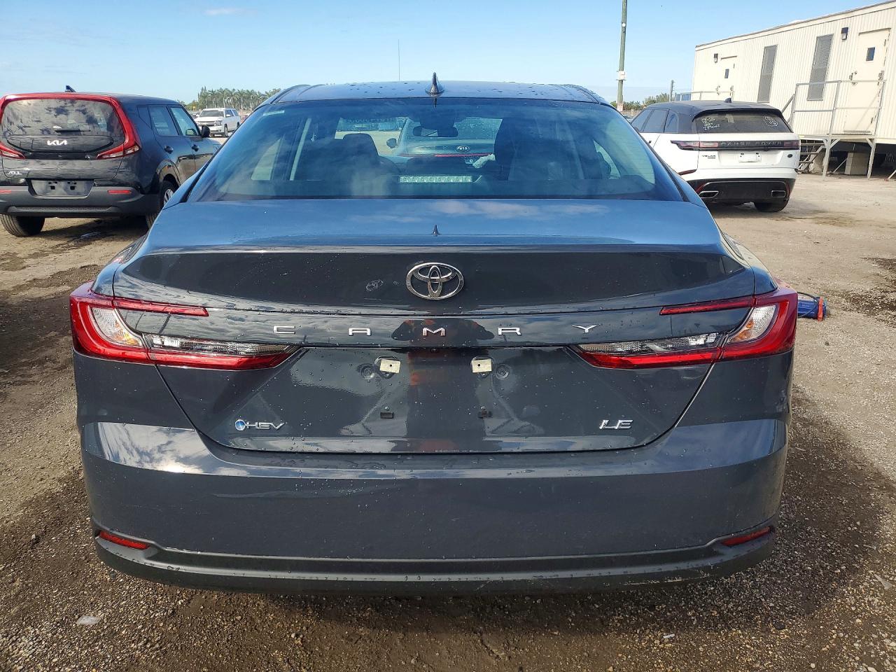 2026 TOYOTA CAMRY