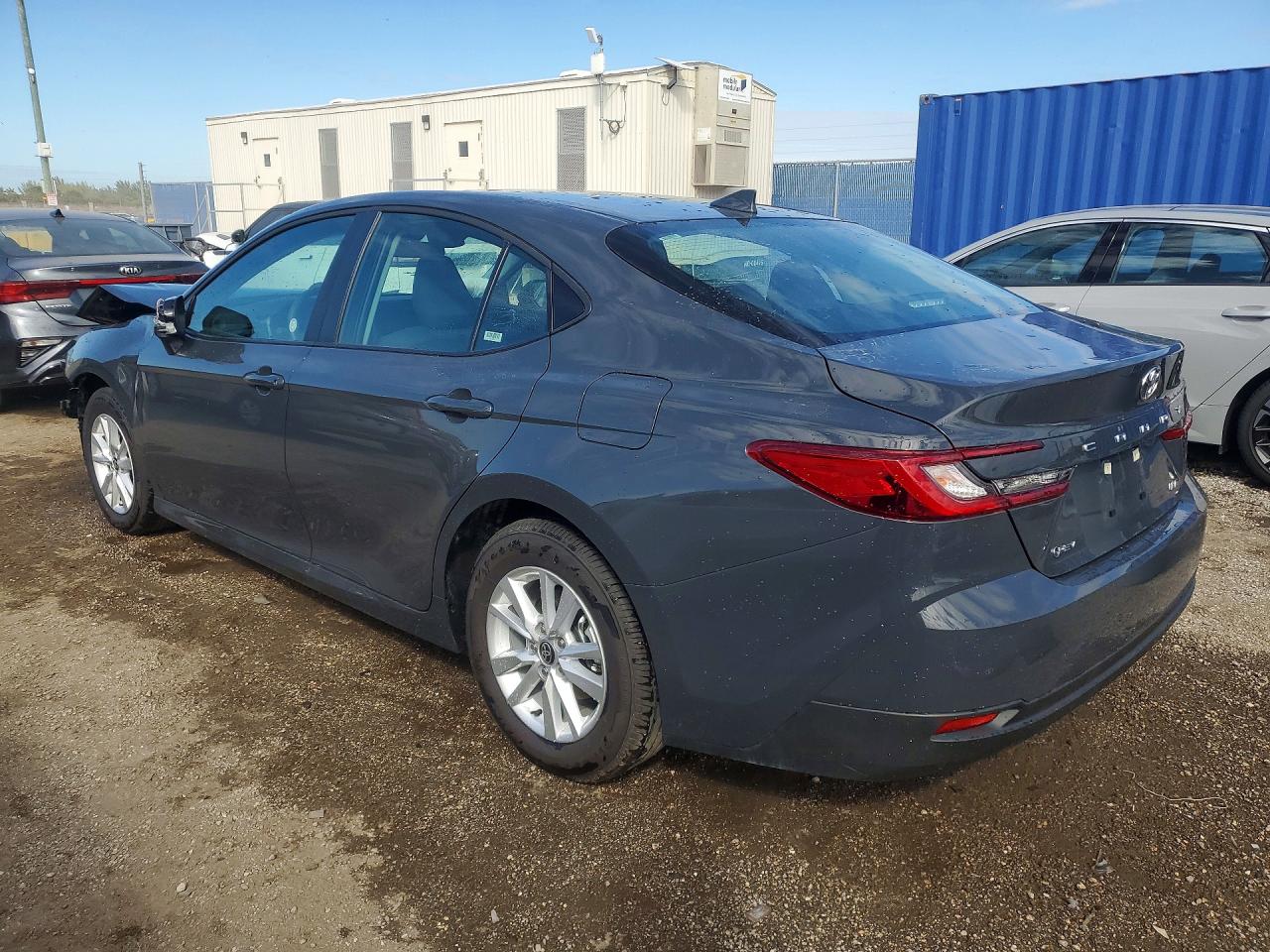 2026 TOYOTA CAMRY