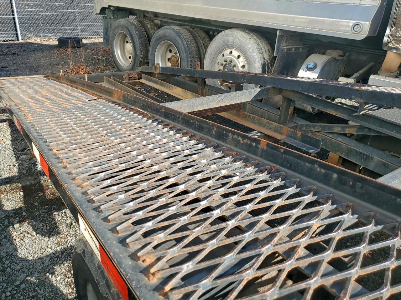 2017 KAUFMAN CARTRAILER