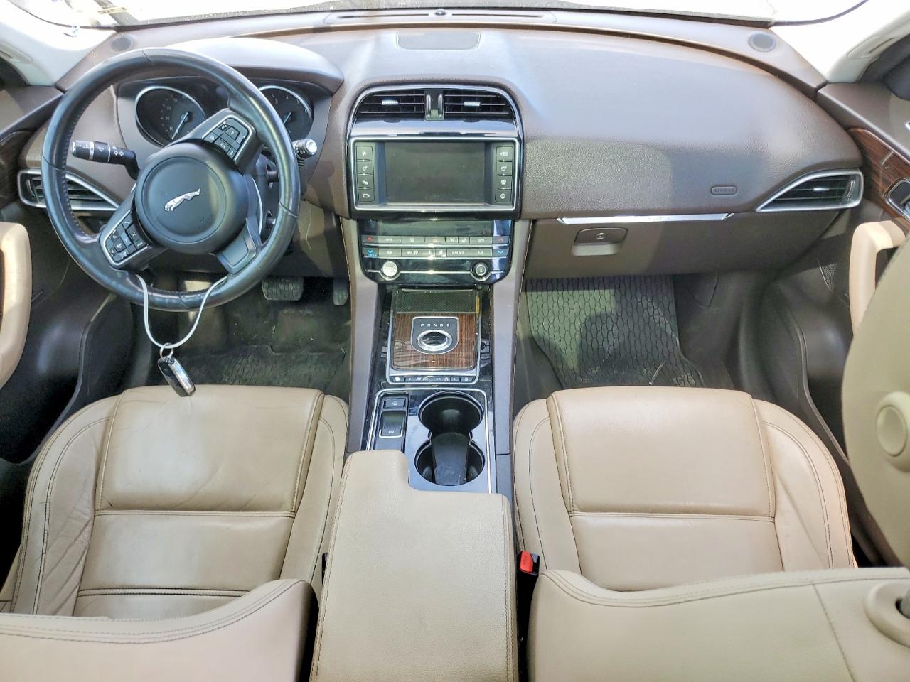 2017 JAGUAR F-PACE