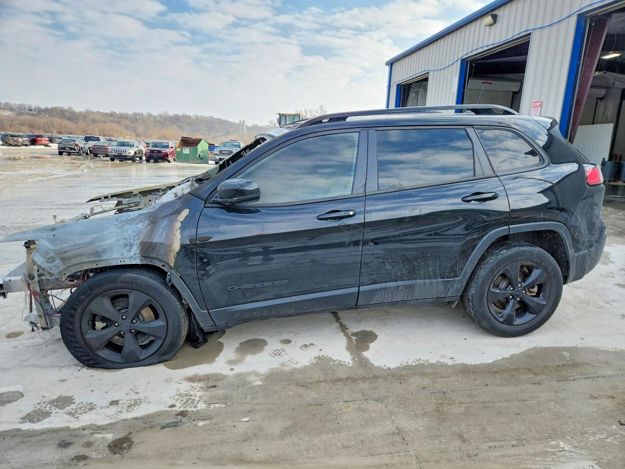 2023 JEEP CHEROKEE