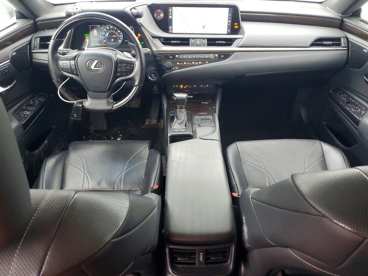 2019 LEXUS ES300