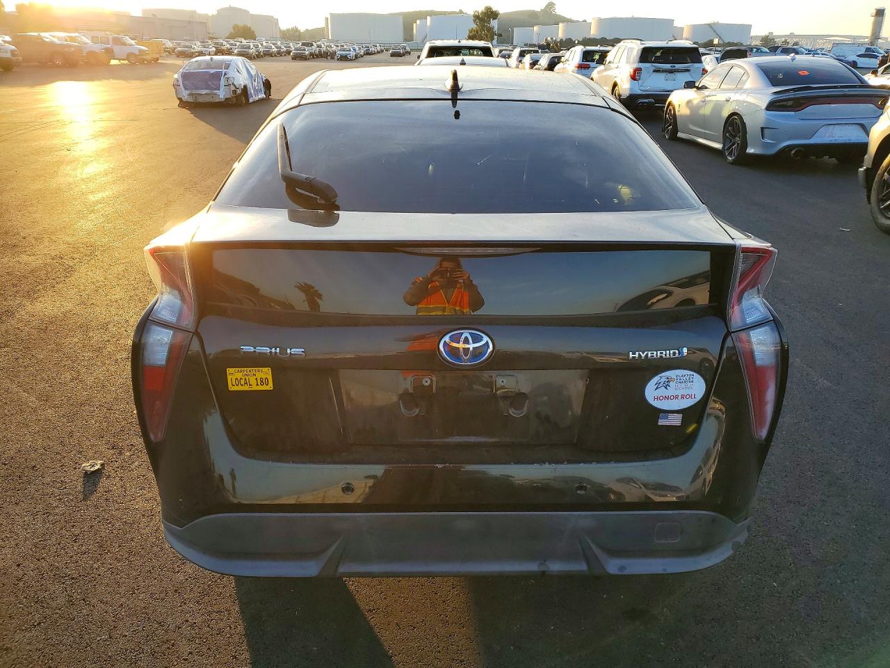 2017 TOYOTA PRIUS