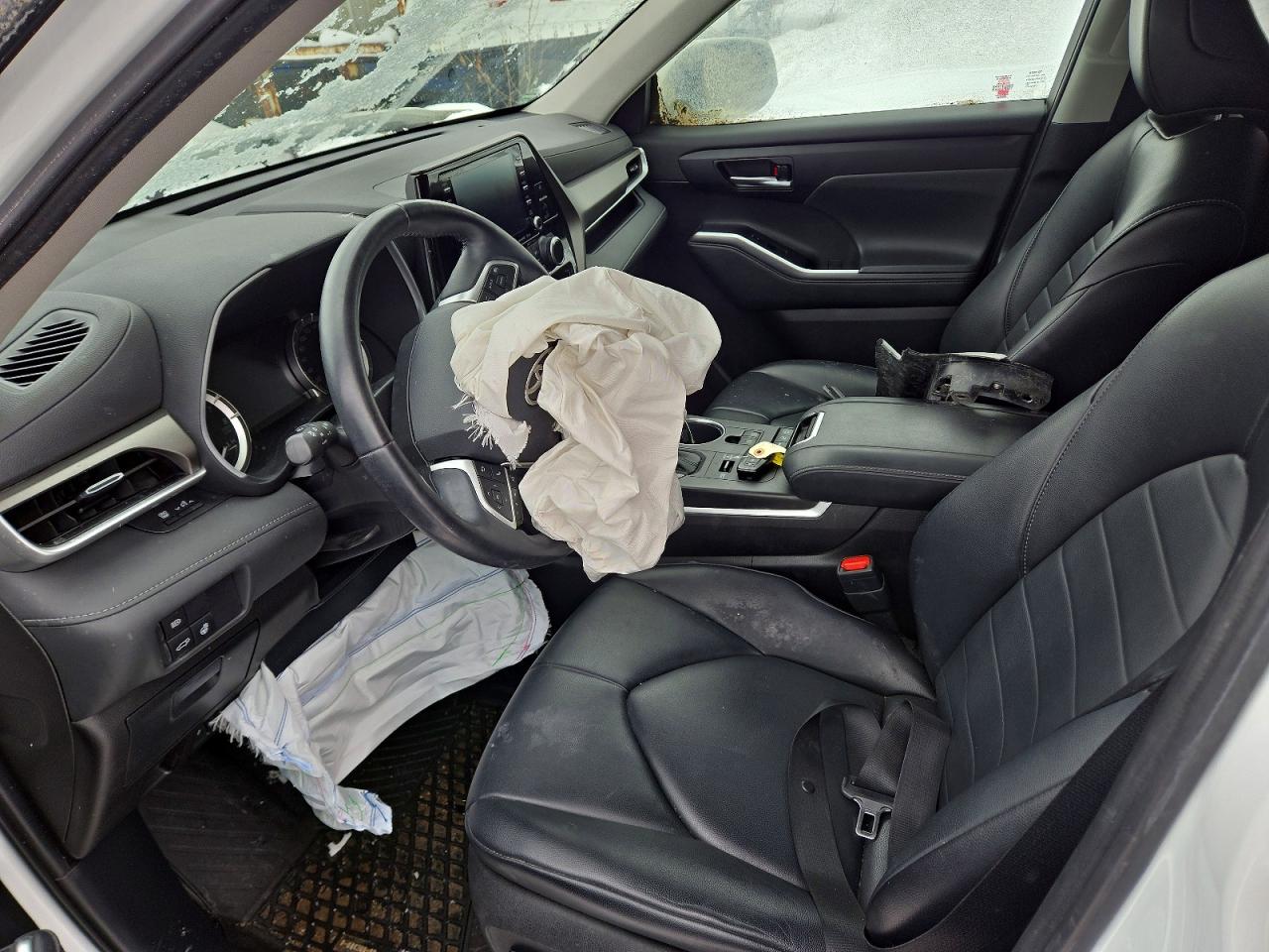 2022 TOYOTA HIGHLANDER