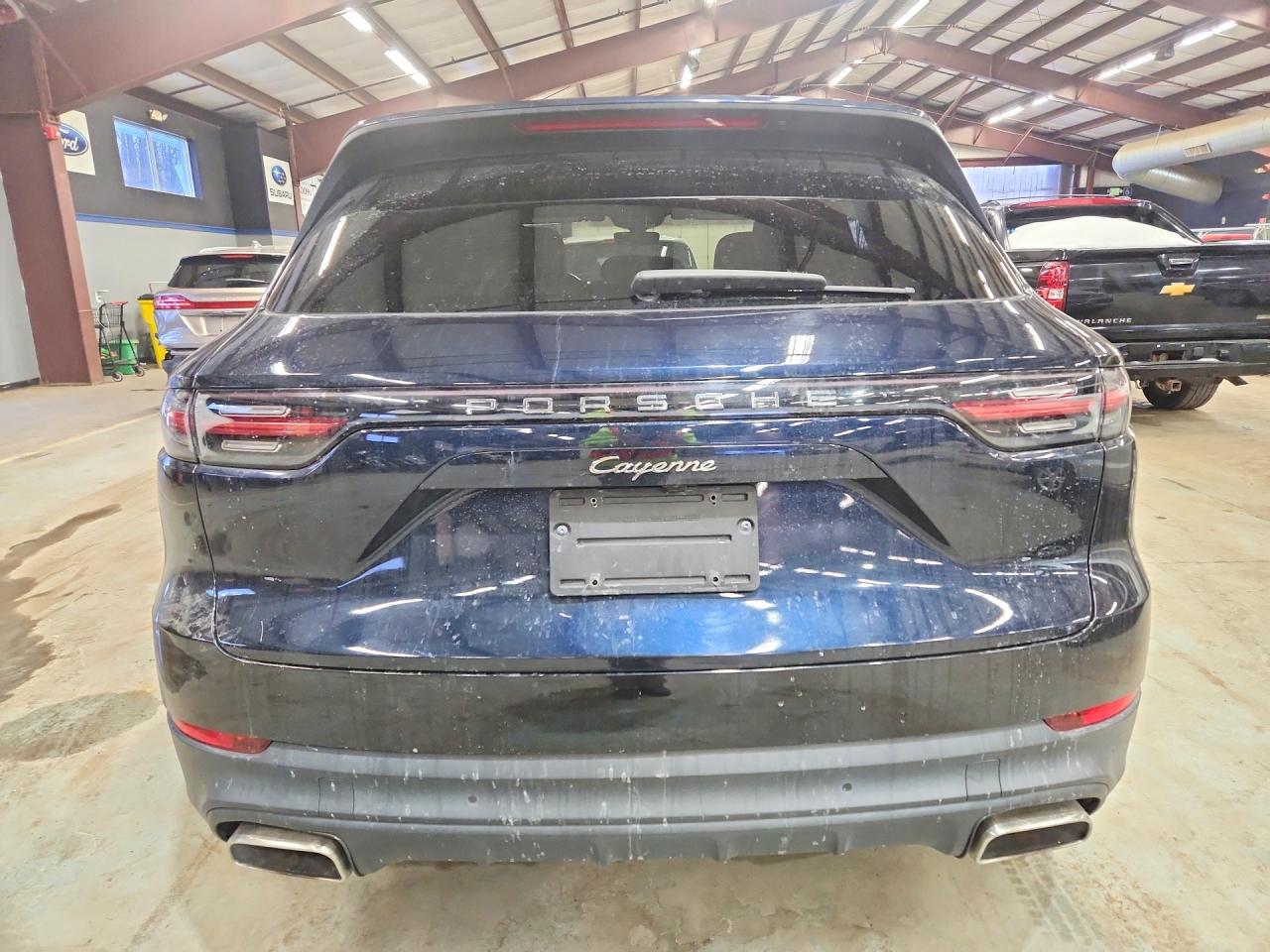 2019 PORSCHE CAYENNE