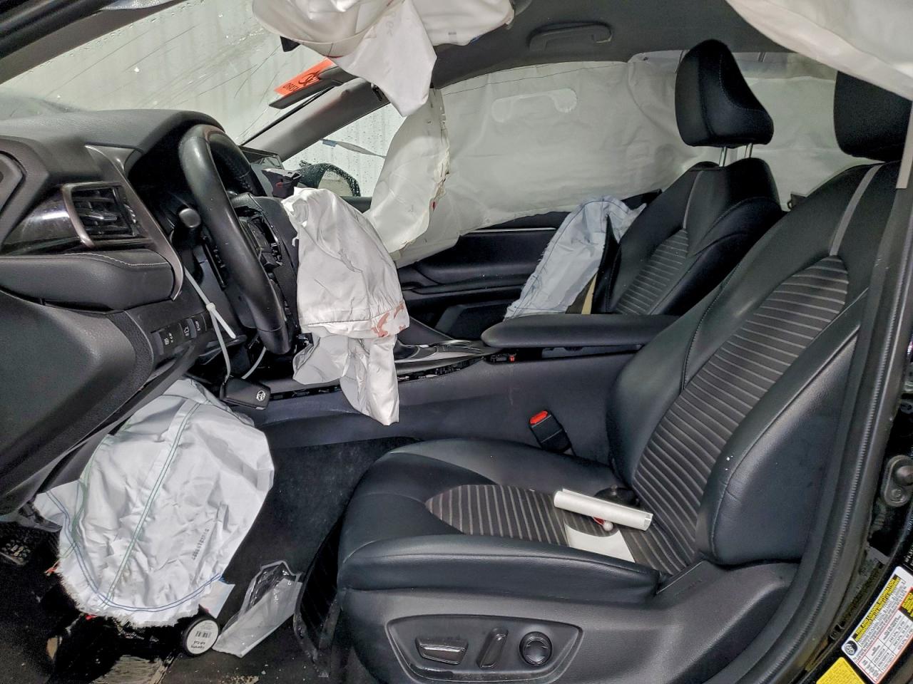 2023 TOYOTA CAMRY