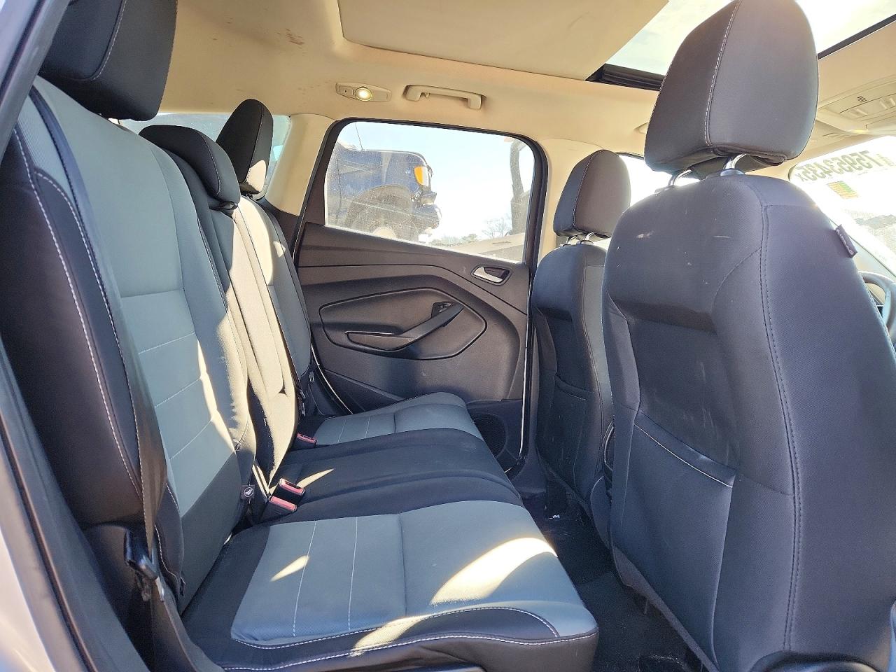 2016 FORD ESCAPE