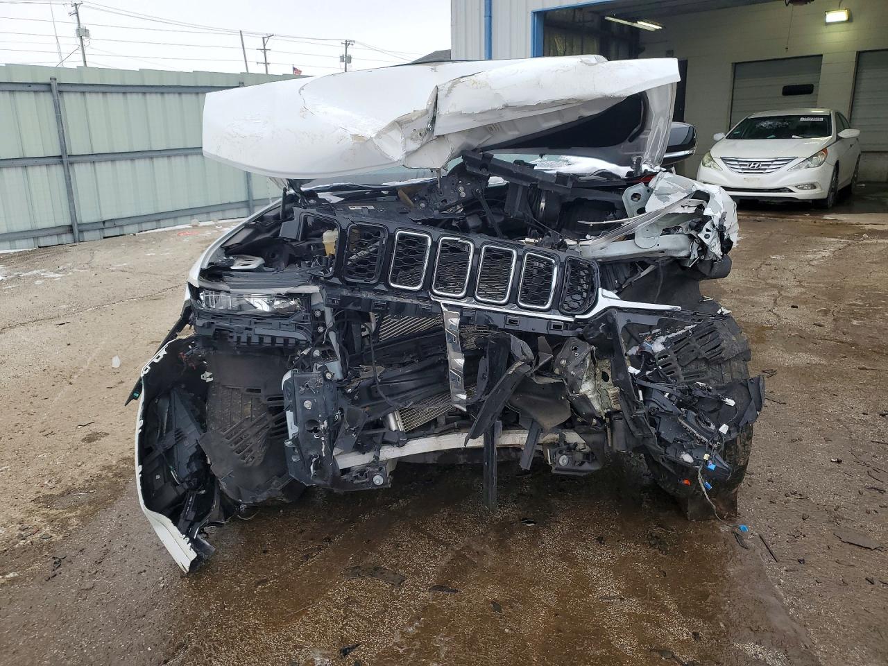 2022 JEEP GRAND CHER
