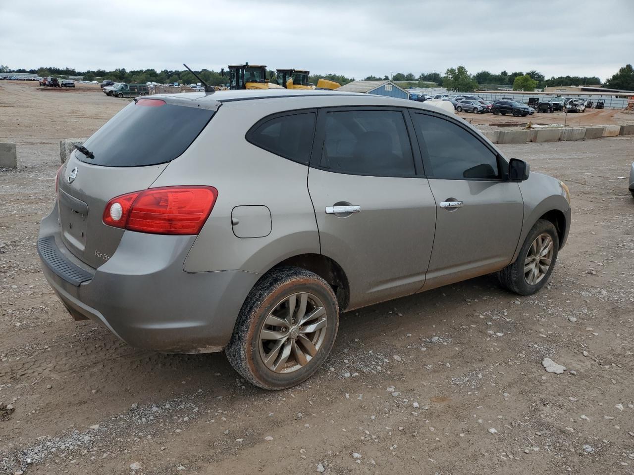 2010 NISSAN ROGUE
