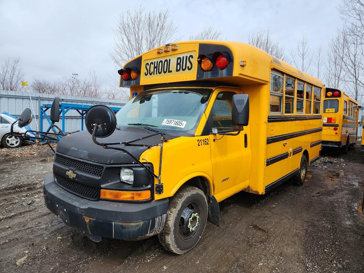 2011 THOMAS EXPRESS