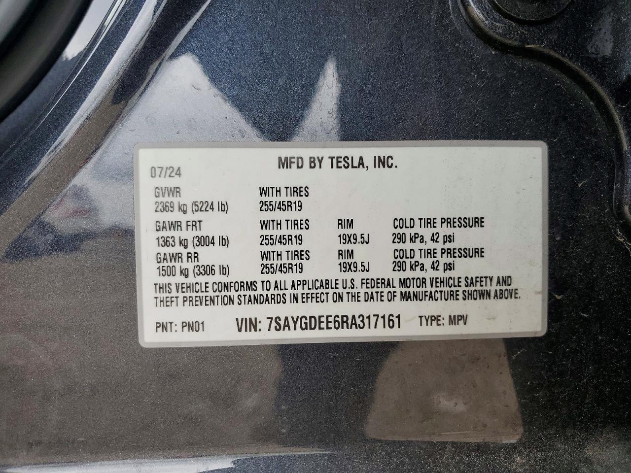 2024 TESLA MODEL Y