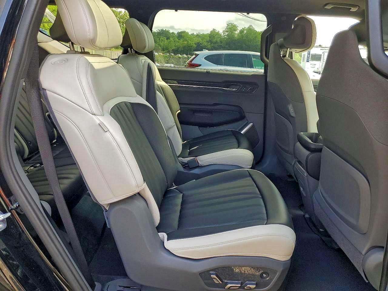 2024 KIA EV9 GT LIN