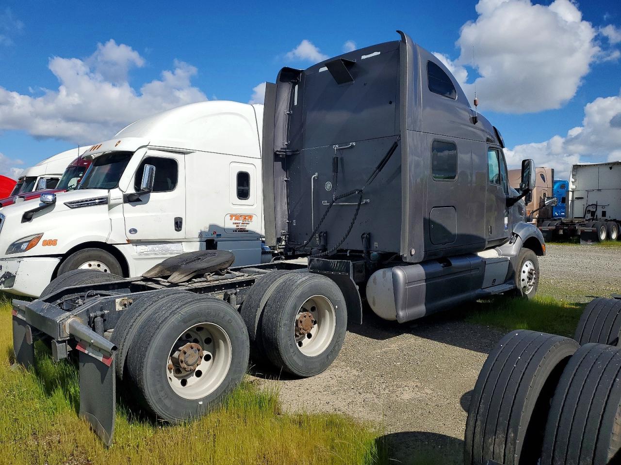 2012 PETERBILT ALL MODELS