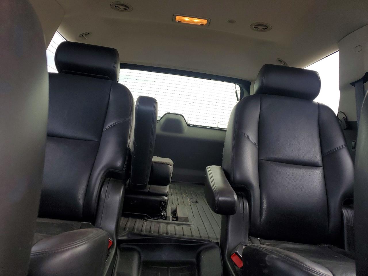 2010 CHEVROLET TAHOE
