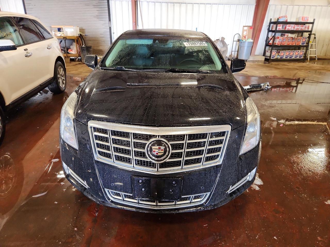 2013 CADILLAC XTS