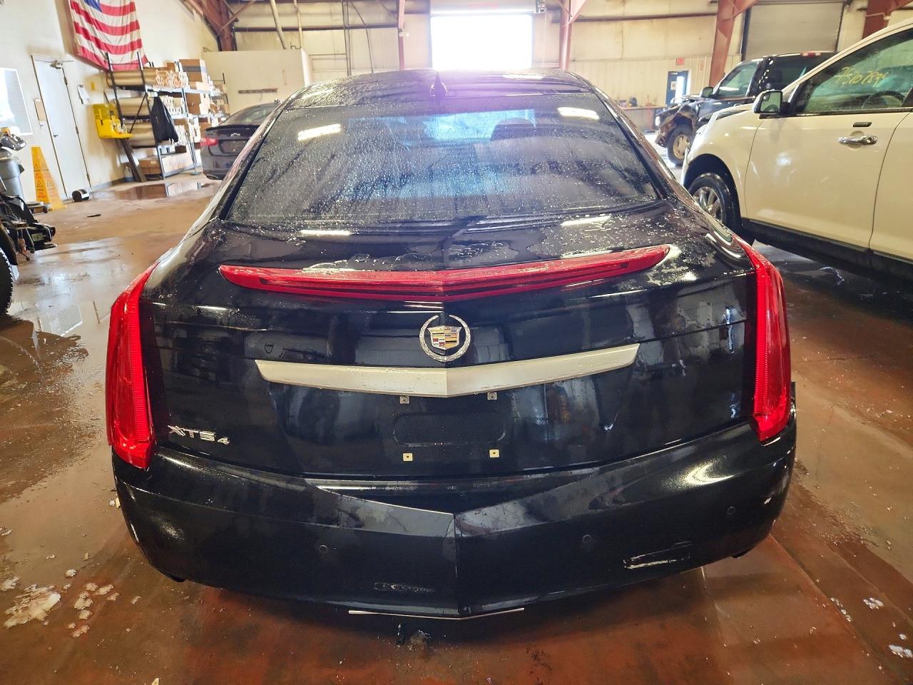 2013 CADILLAC XTS