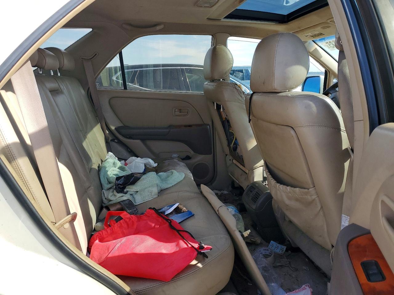 2000 LEXUS RX300