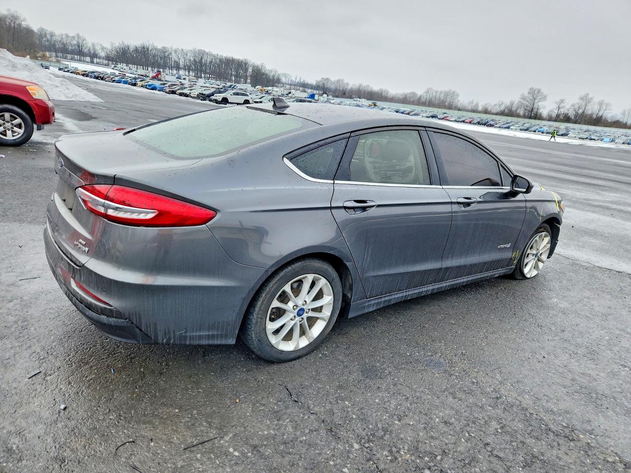 2019 FORD FUSION