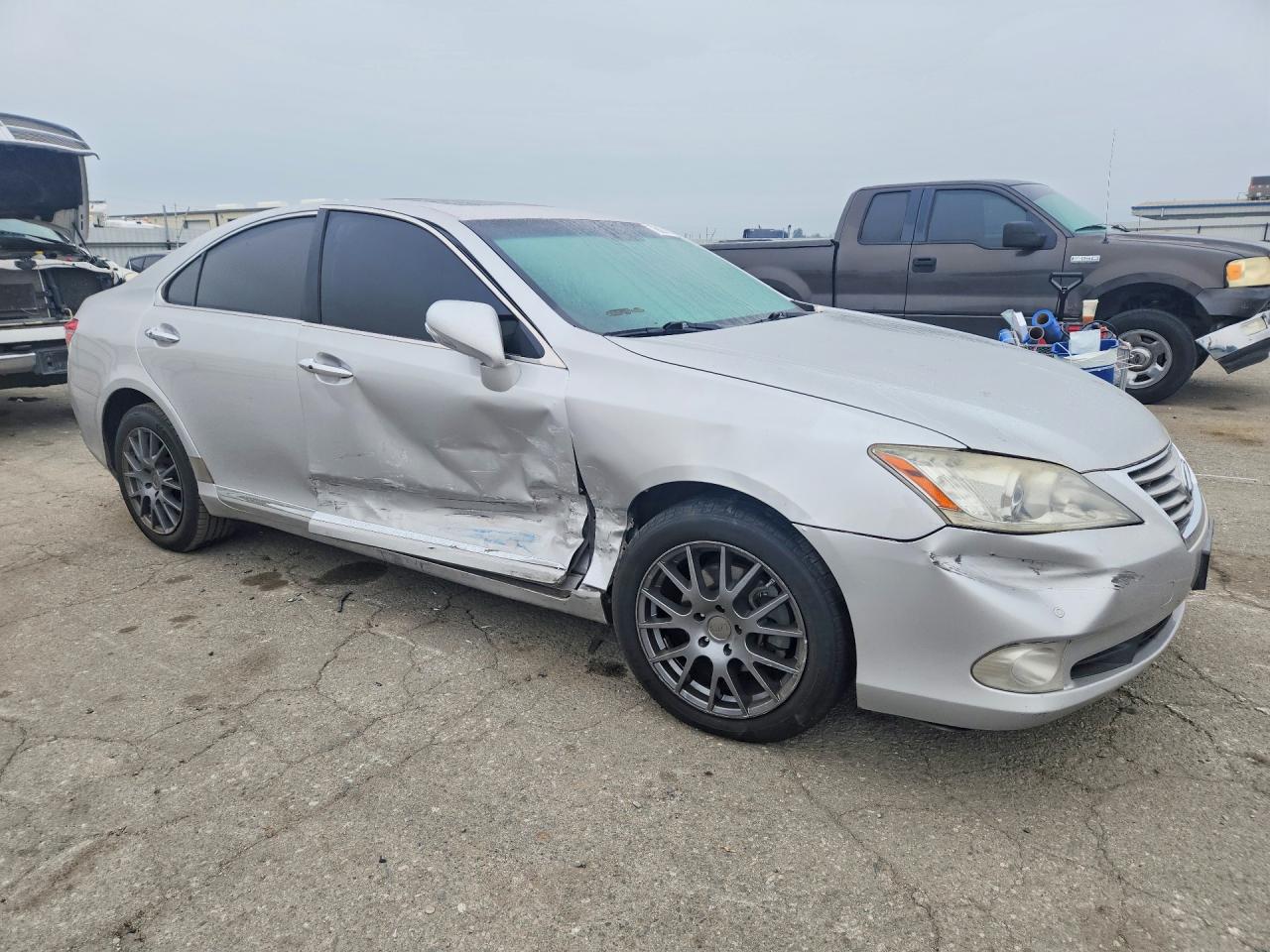 2011 LEXUS ES350