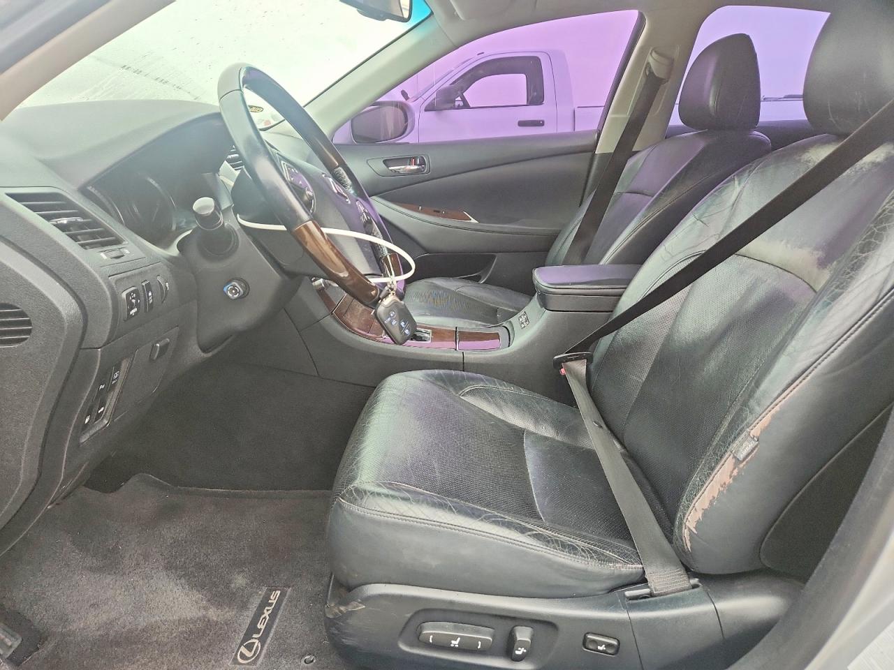 2011 LEXUS ES350