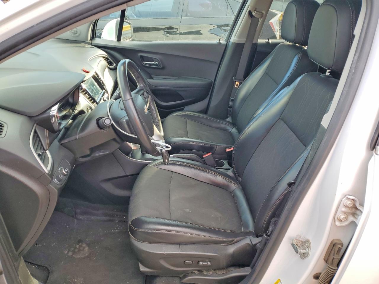 2019 CHEVROLET TRAX