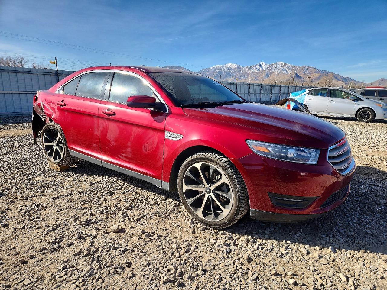 2015 FORD TAURUS