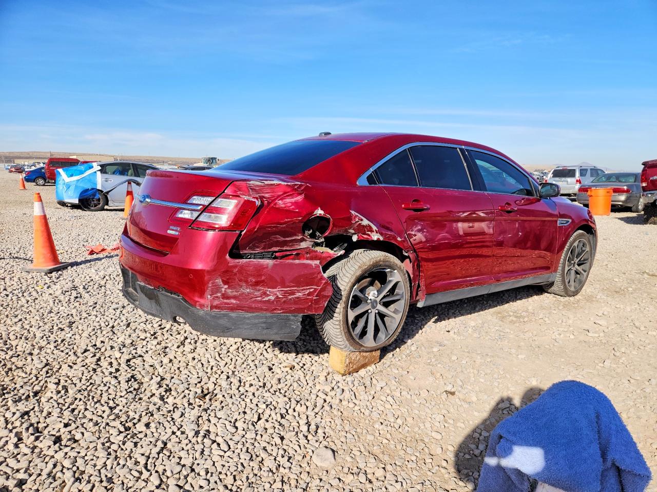 2015 FORD TAURUS