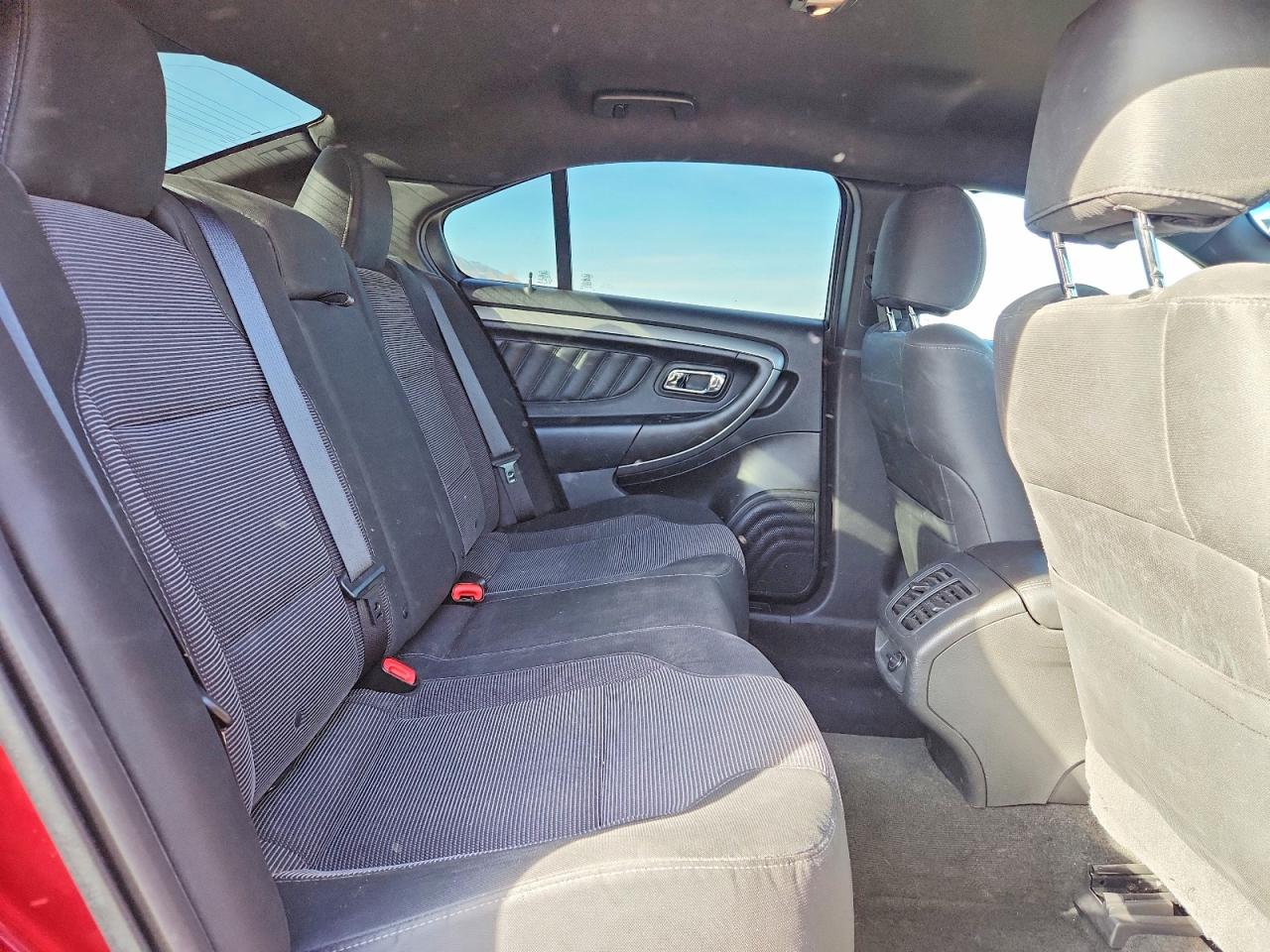 2015 FORD TAURUS