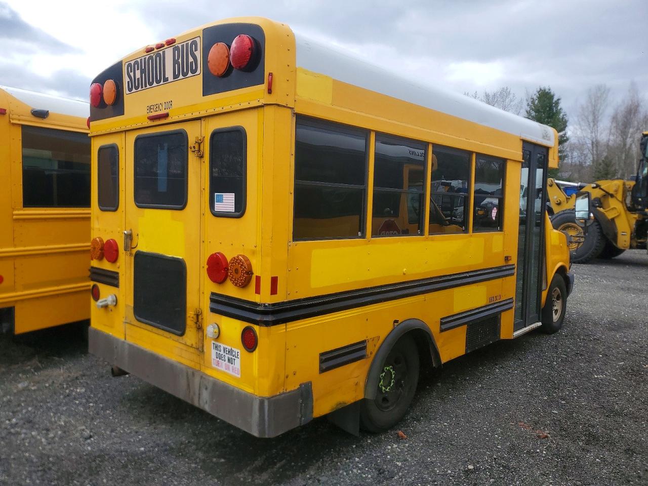 2009 CHEV EXPRESS