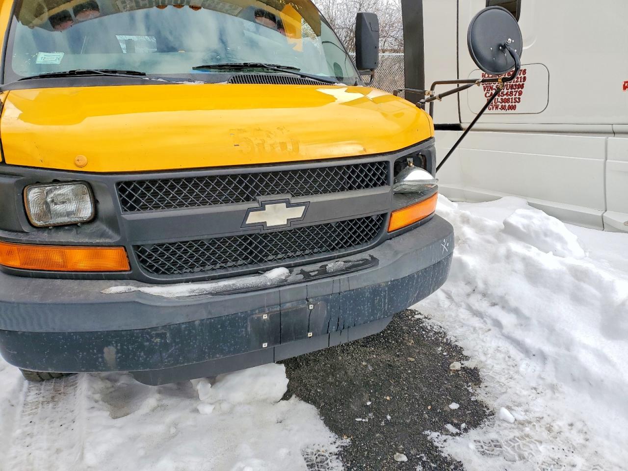 2009 CHEV EXPRESS