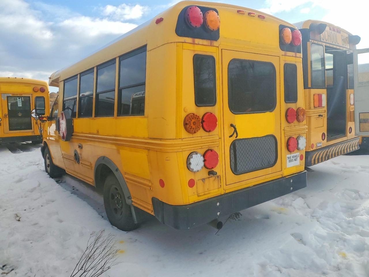 2009 GMC MICRO BIRD