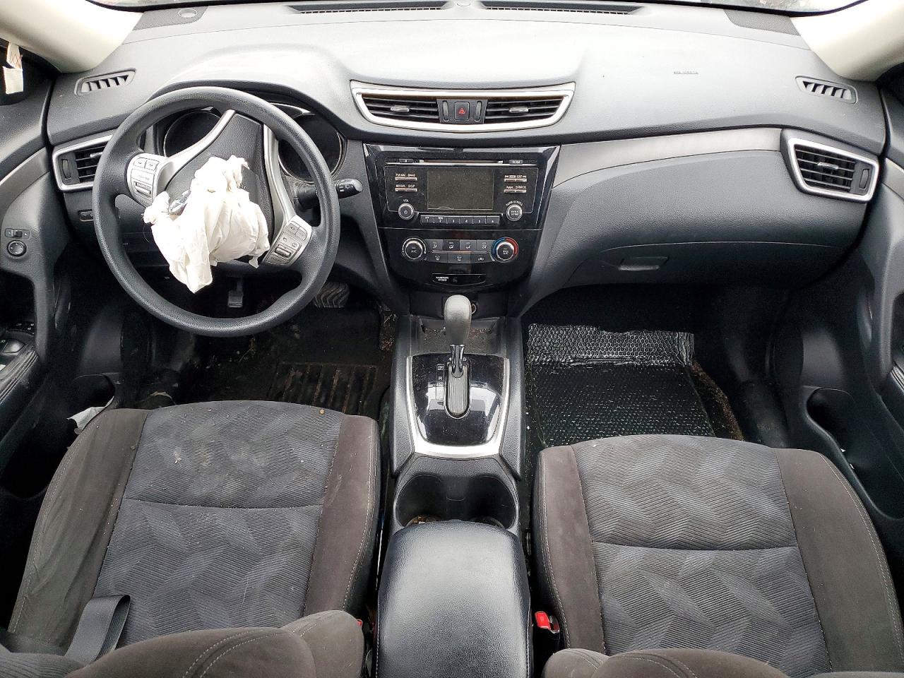 2015 NISSAN ROGUE