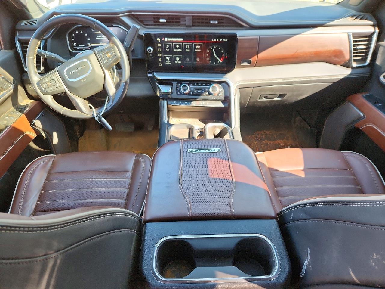 2024 GMC SIERRA