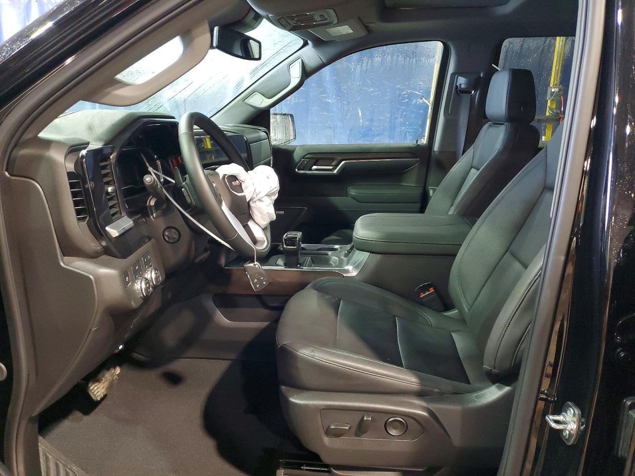 2025 GMC SIERRA