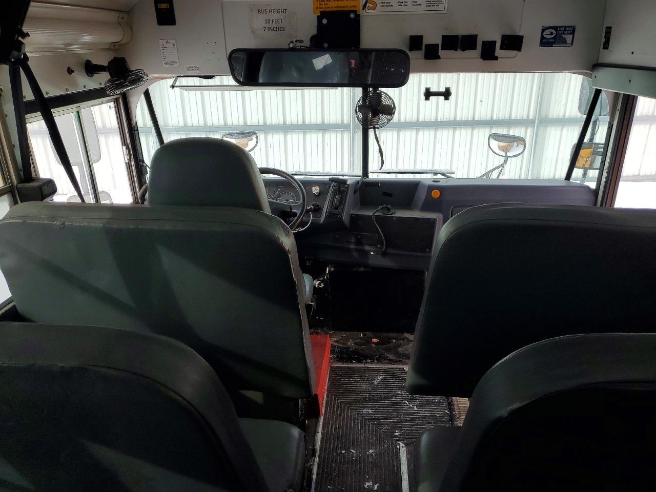 2013 C7NG SCHOOL BUS