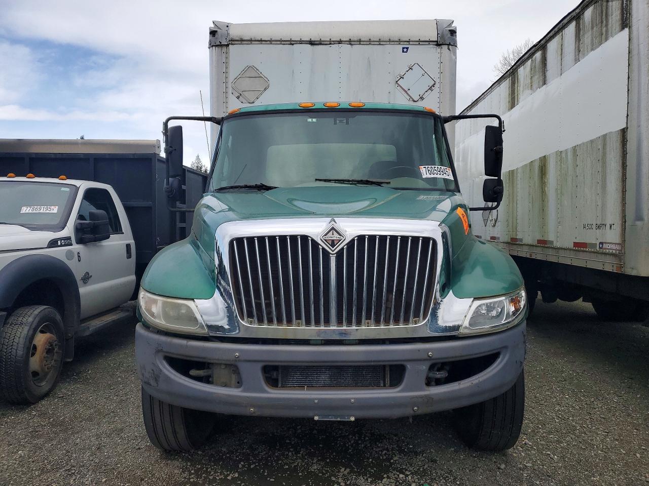 2009 INTERNATIONAL 4300