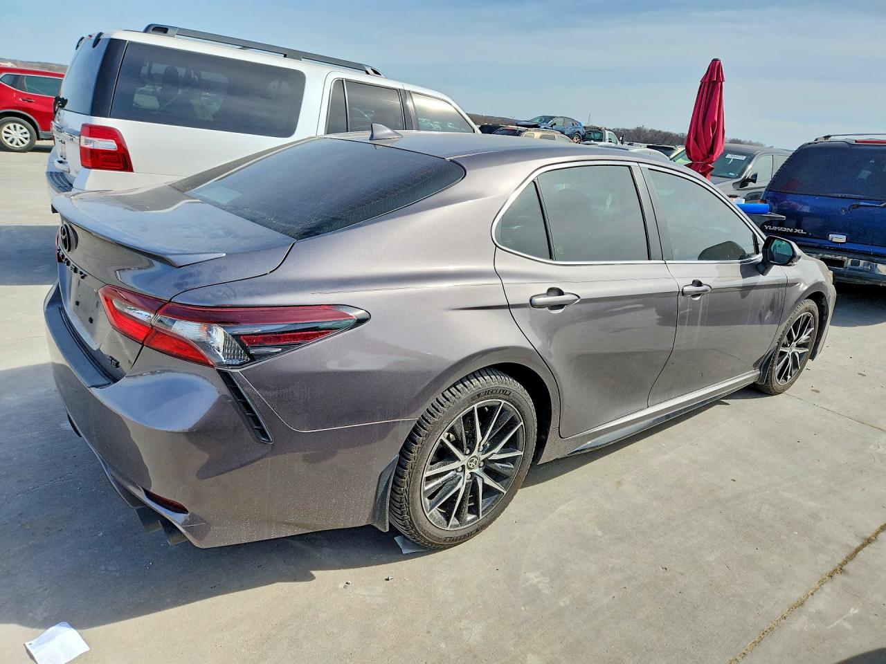 2023 TOYOTA CAMRY