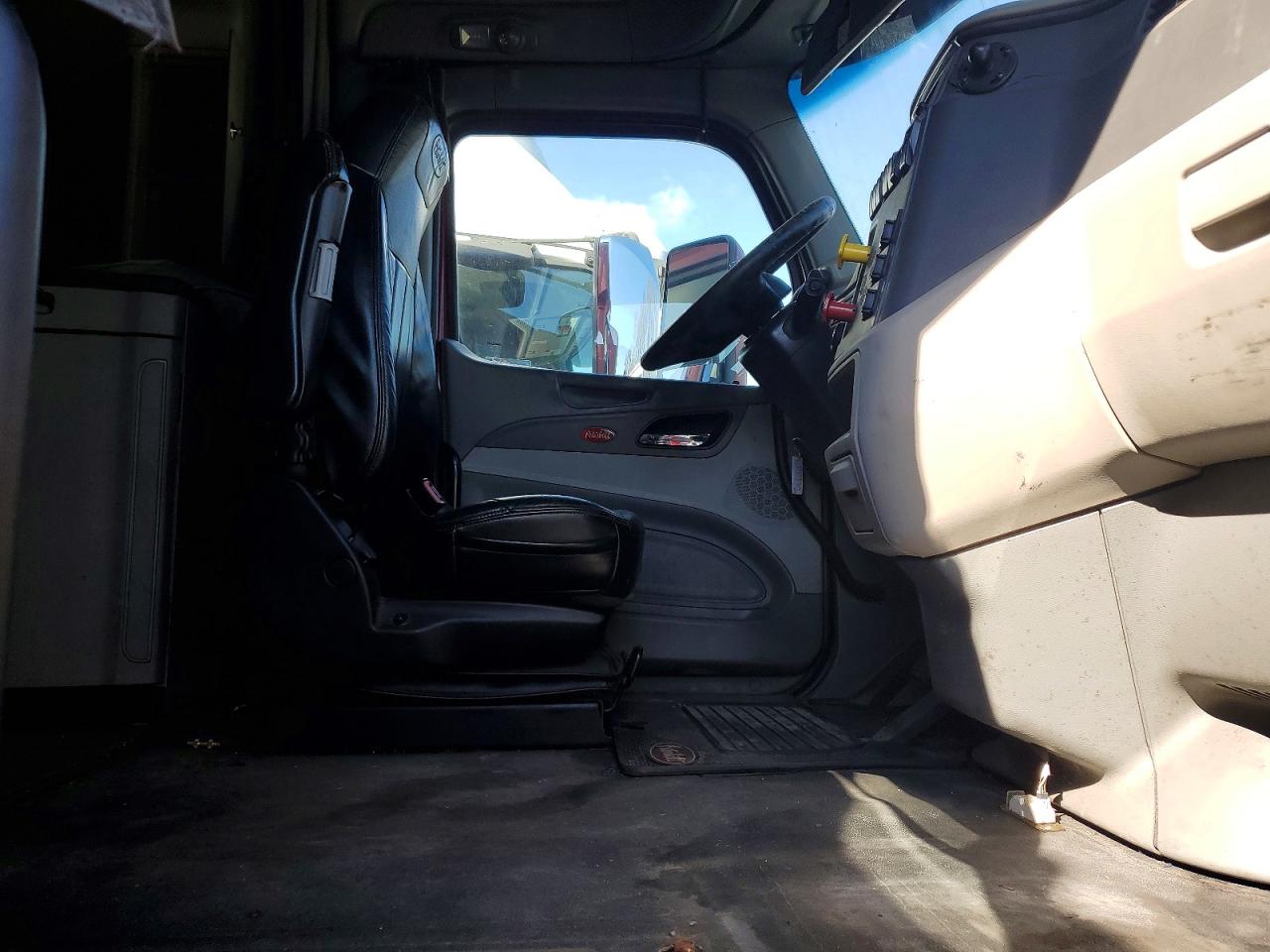 2019 PETERBILT ALL MODELS