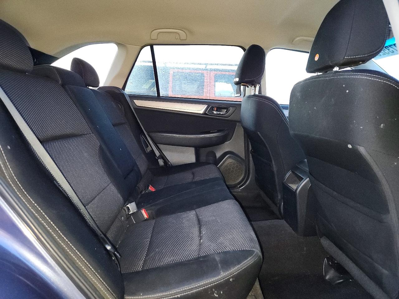 2015 SUBARU OUTBACK