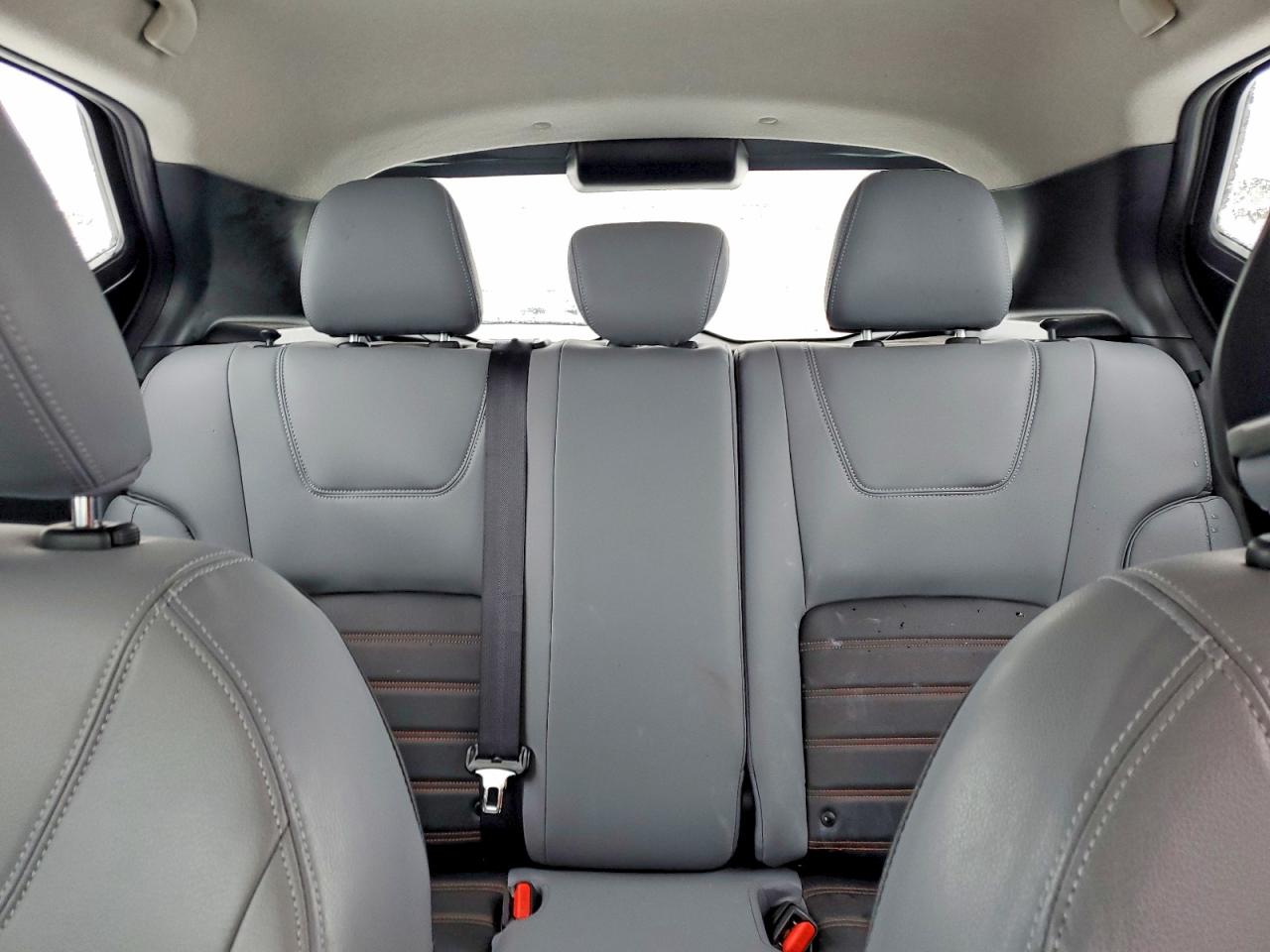 2022 NISSAN KICKS