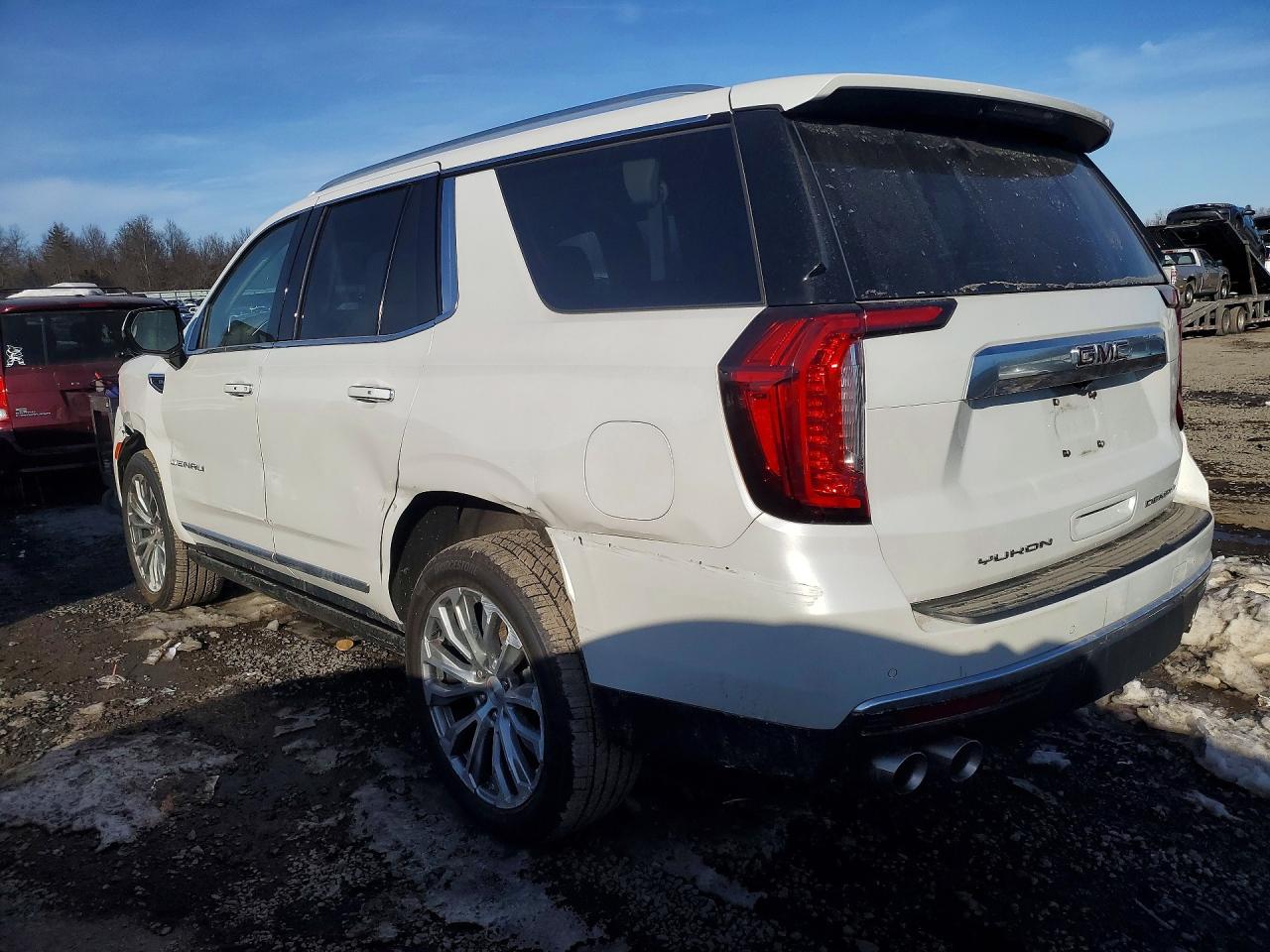 2022 GMC YUKON