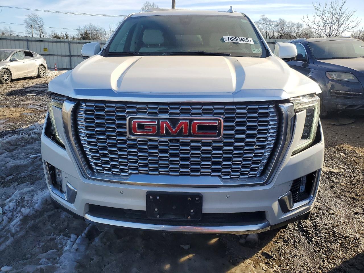 2022 GMC YUKON