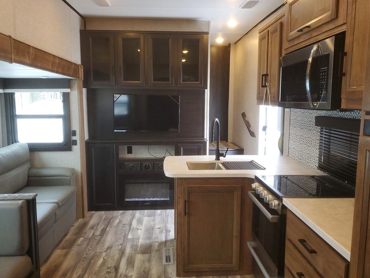 2023 JAYCO EA29.5BHDS
