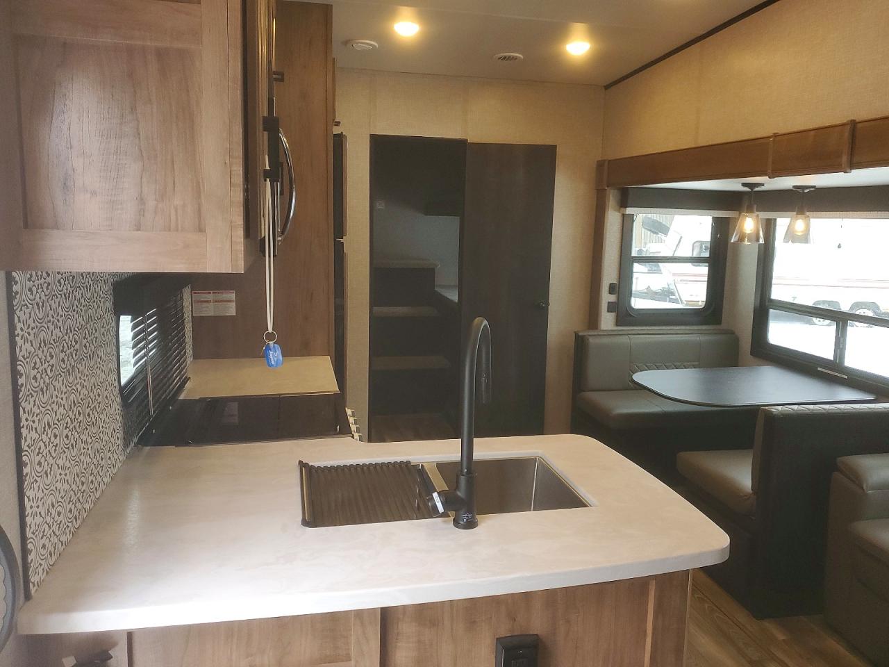 2023 JAYCO EA29.5BHDS