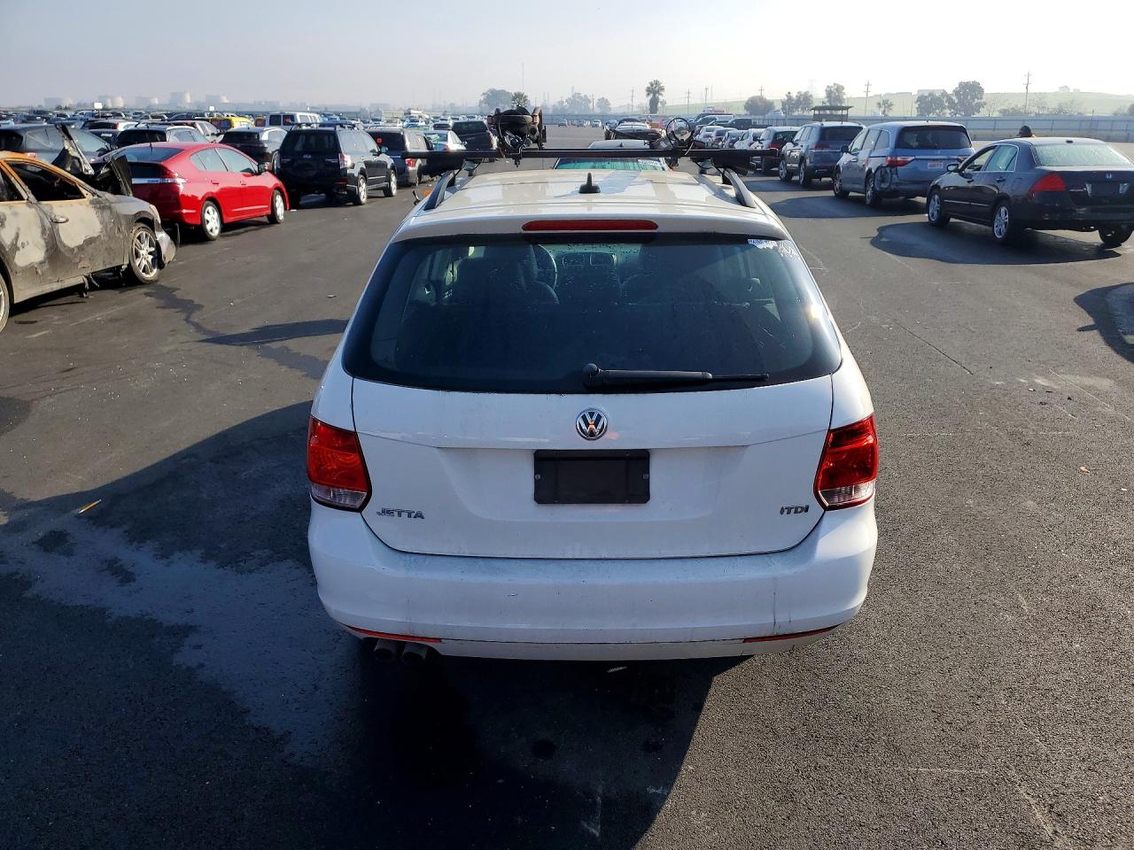 2013 VOLKSWAGEN JETTA