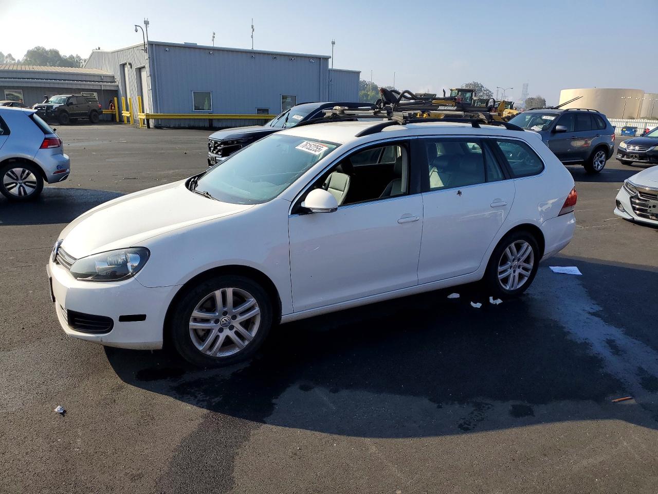 2013 VOLKSWAGEN JETTA