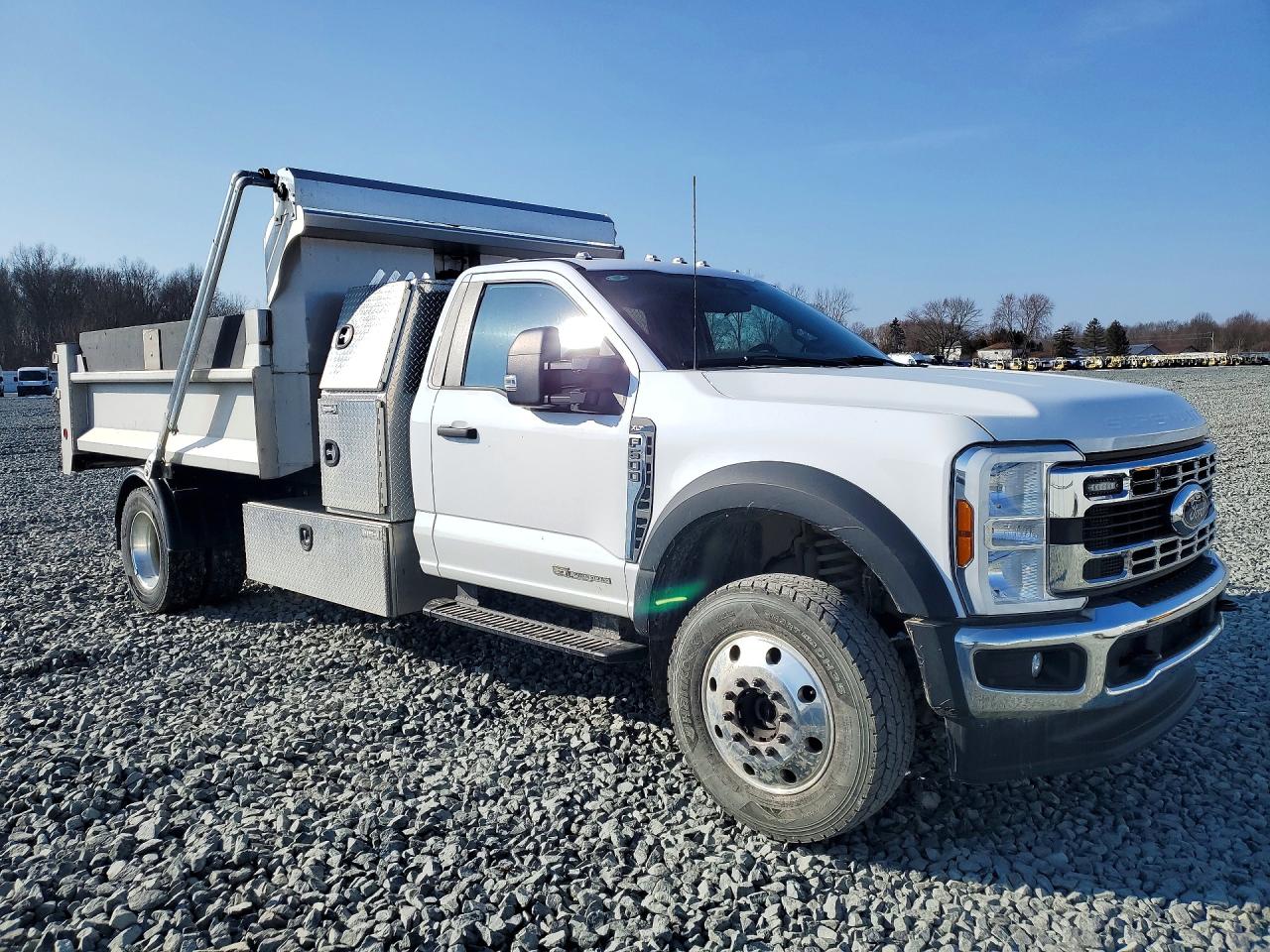 2024 FORD F600
